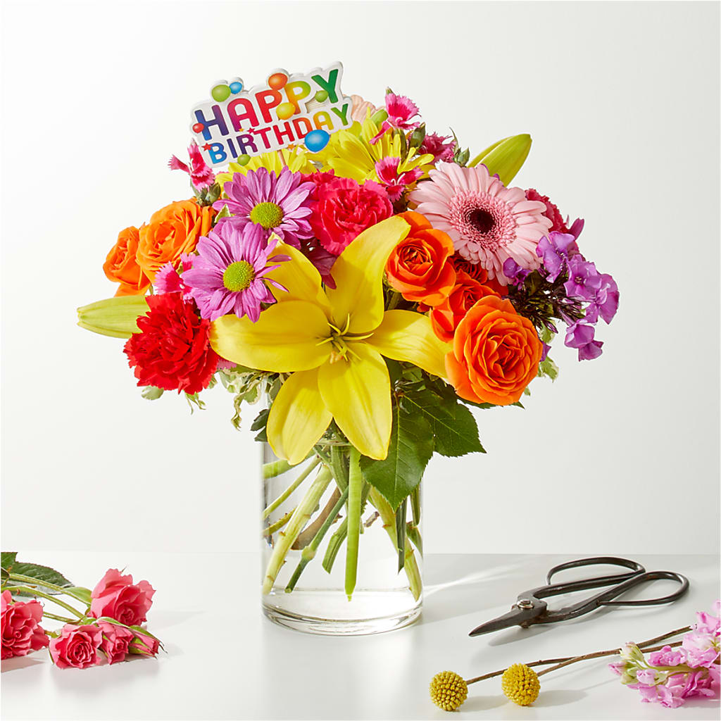 Cue the Confetti - A Florist Original – Nayitas Rva Flowers, Richmond VA