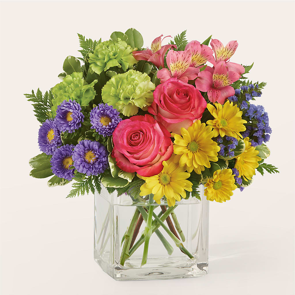 Candy Jar Bouquet – Nayitas Rva Flowers, Richmond VA