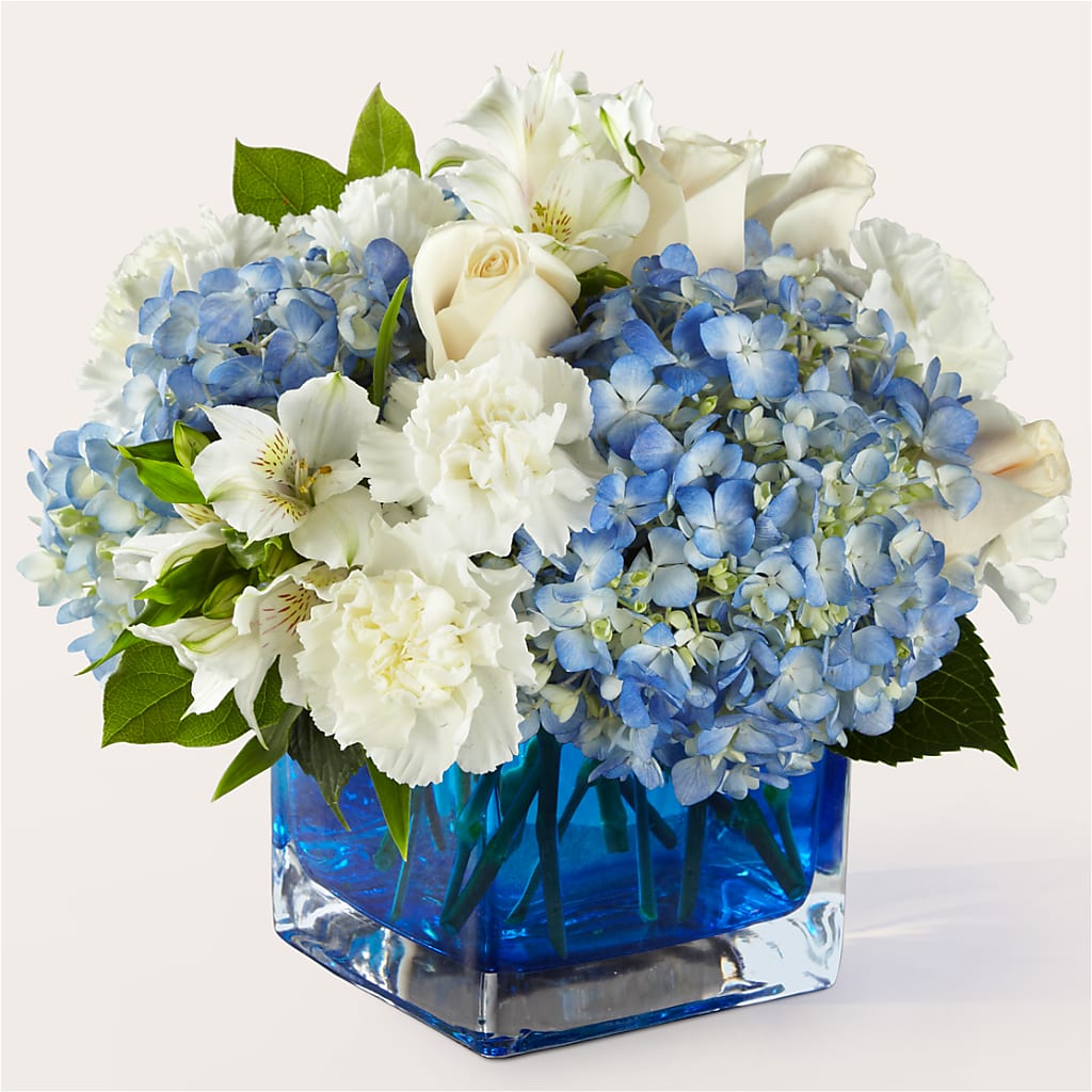 Soothing Waters Bouquet – Nayitas Rva Flowers, Richmond VA