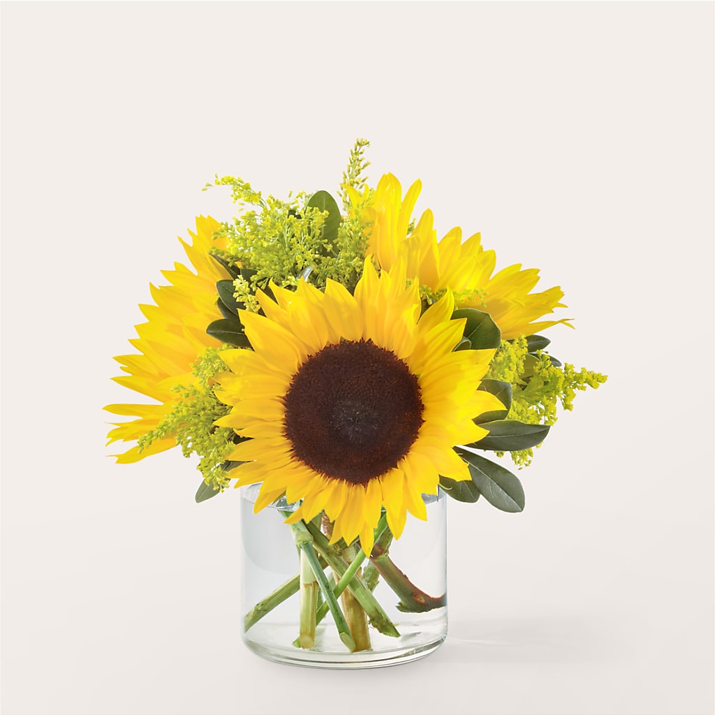 Beaming Sunflower Bouquet – Nayitas Rva Flowers, Richmond VA