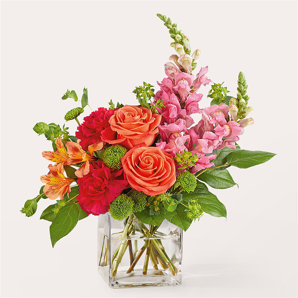 Cosmopolitan Bouquet – Nayitas Rva Flowers, Richmond VA