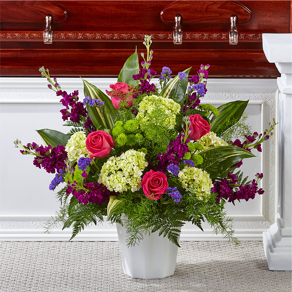 Beautiful Horizons Floor Basket – Nayitas Rva Flowers, Richmond VA