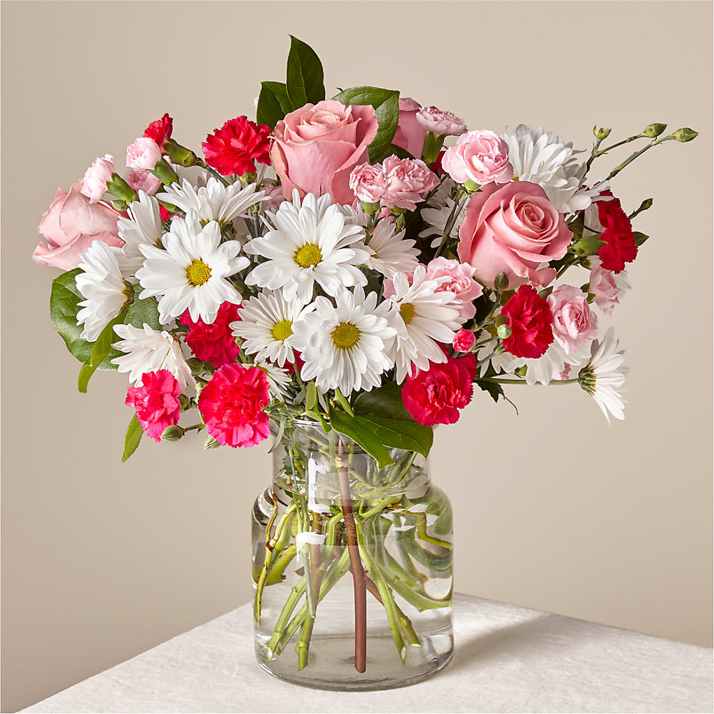 Sweet Surprises® Bouquet – Nayitas Rva Flowers, Richmond VA