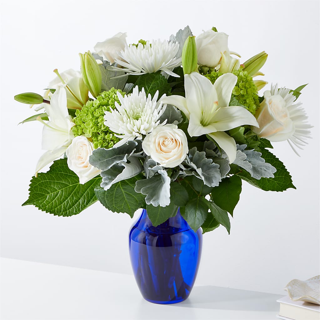 Snowy Dreams Bouquet – Nayitas Rva Flowers, Richmond VA