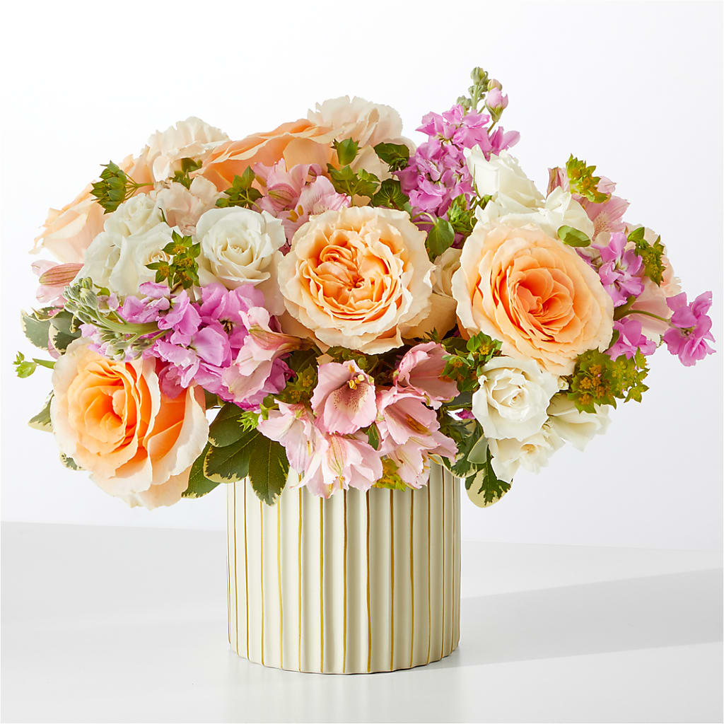 Paradise Bouquet with Ivory Vase – Nayitas Rva Flowers, Richmond VA