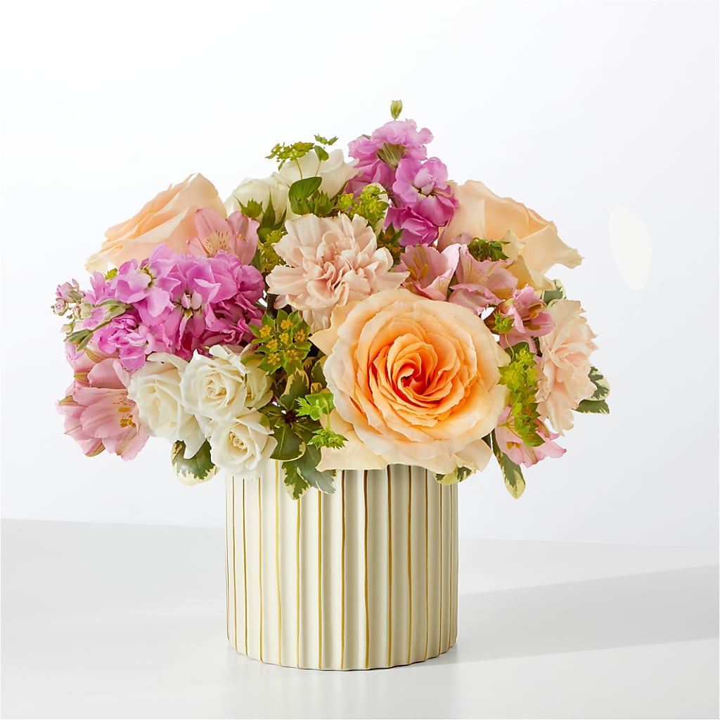 Paradise Bouquet with Ivory Vase – Nayitas Rva Flowers, Richmond VA
