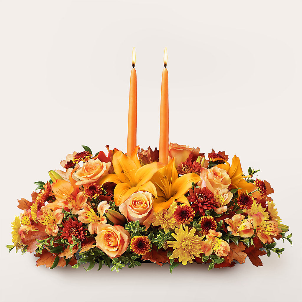 Traditions Centerpiece – Nayitas Rva Flowers, Richmond VA