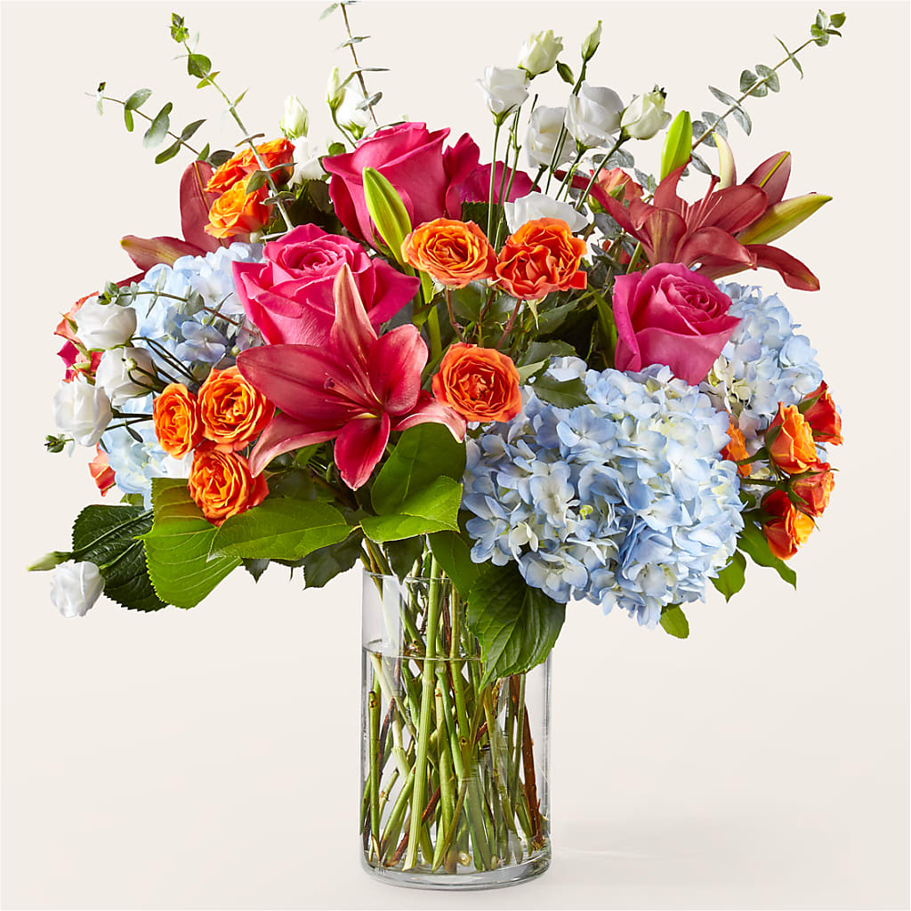 Awestruck Luxury Bouquet – Nayitas Rva Flowers, Richmond VA