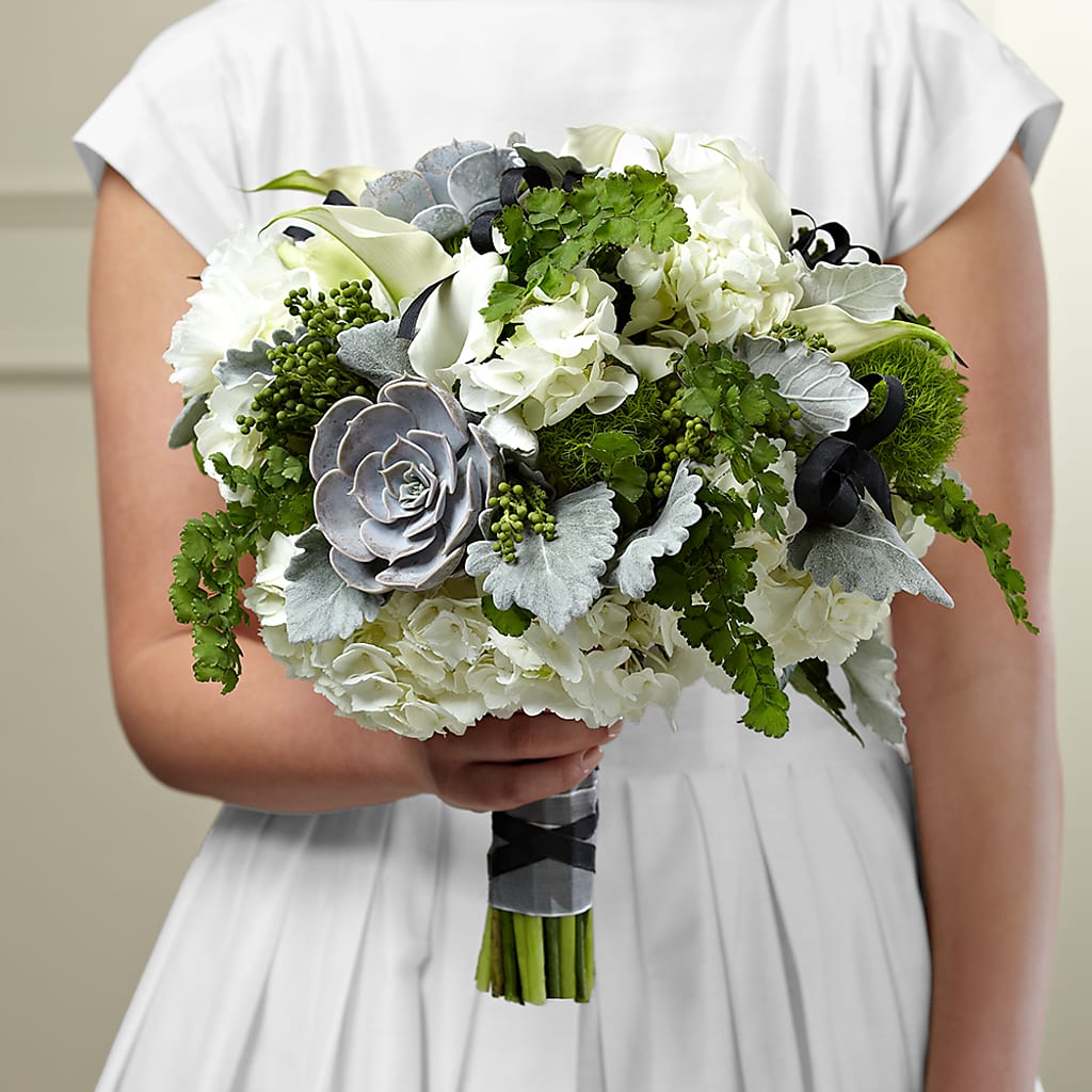 Sweet Innocence Bouquet – Nayitas Rva Flowers, Richmond VA