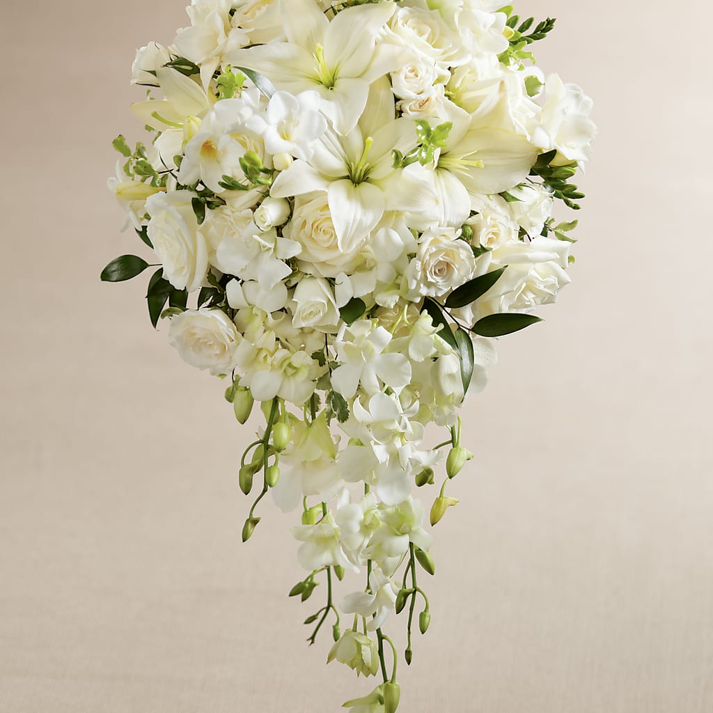 White Wonders Bouquet – Nayitas Rva Flowers, Richmond VA