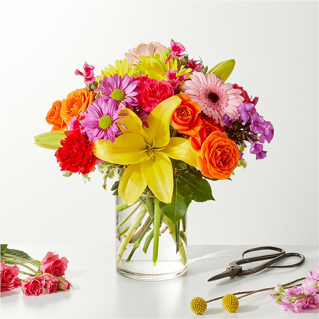 Cue the Confetti - A Florist Original –  Nayitas Rva Flowers, Richmond VA