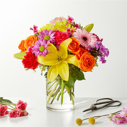 Cue the Confetti - A Florist Original –  Nayitas Rva Flowers, Richmond VA