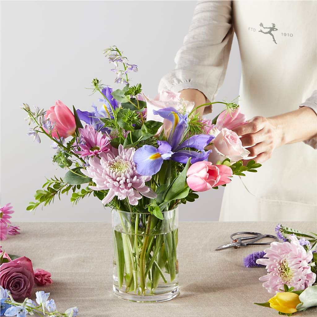 Pastel Tradition - A Florist Original –  Nayitas Rva Flowers, Richmond VA