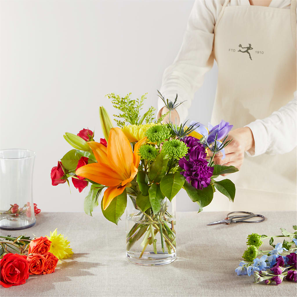 Summer Spectra - A Florist Original –  Nayitas Rva Flowers, Richmond VA
