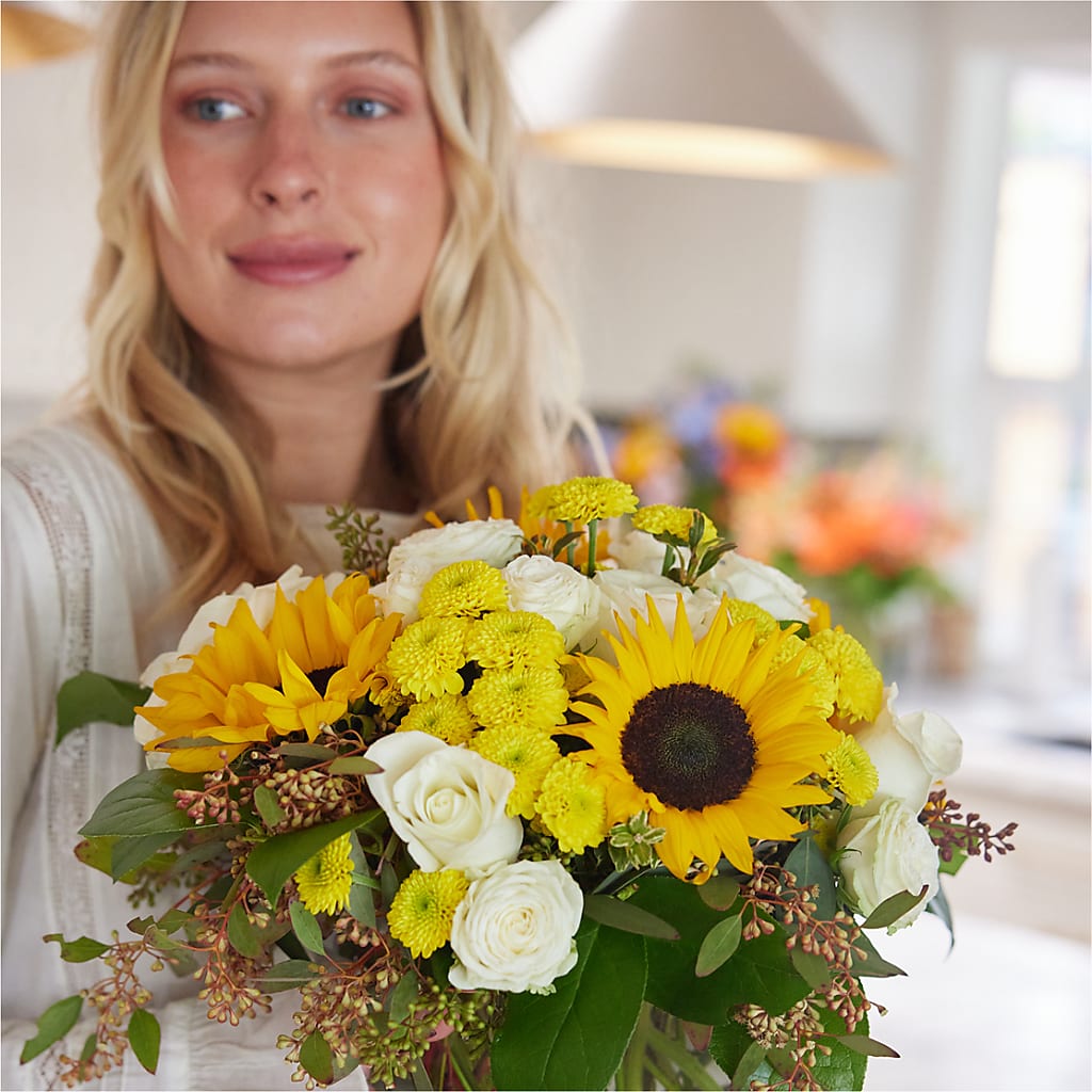Luminous Morning Bouquet –  Nayitas Rva Flowers, Richmond VA