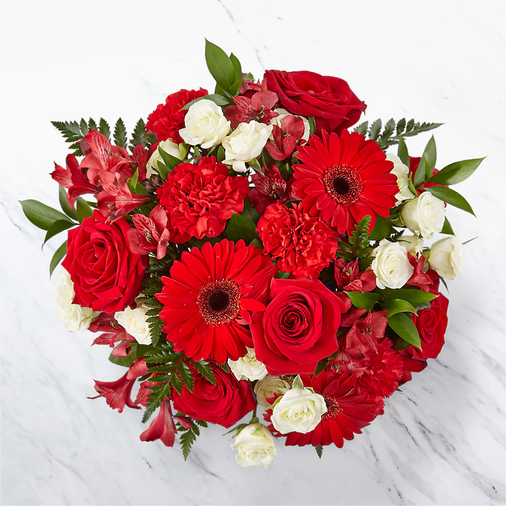 Hearts Embrace Bouquet –  Nayitas Rva Flowers, Richmond VA
