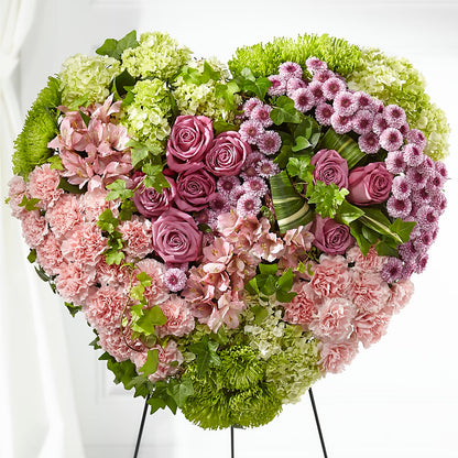 Heartwarming Standing Heart –  Nayitas Rva Flowers, Richmond VA