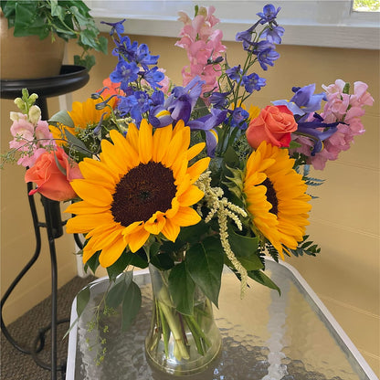 Rays of Life Bouquet –  Nayitas Rva Flowers, Richmond VA