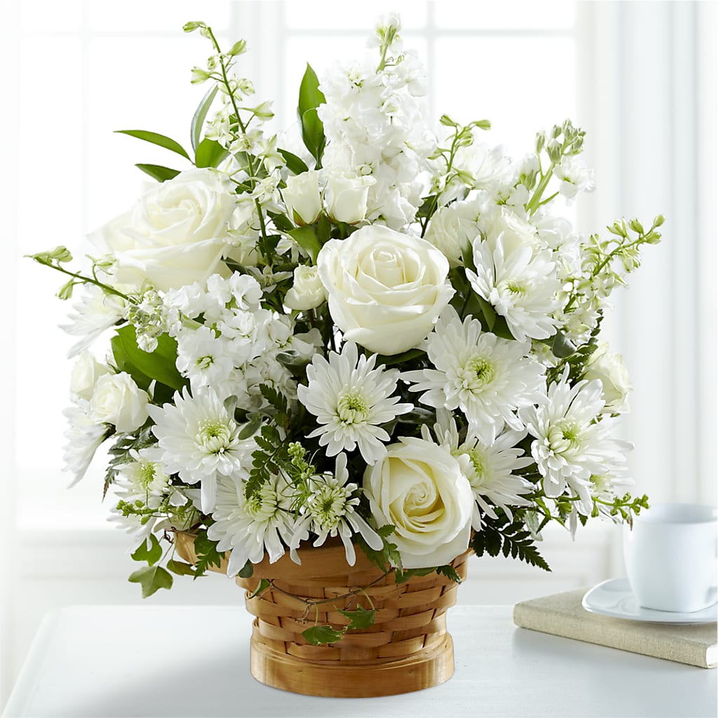 Heartfelt Condolences Arrangement –  Nayitas Rva Flowers, Richmond VA