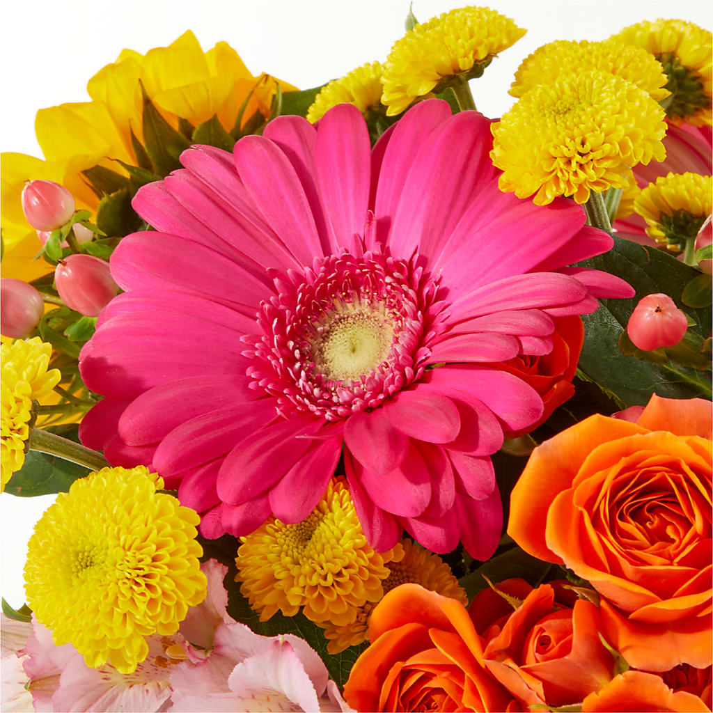 Beach Day Bouquet –  Nayitas Rva Flowers, Richmond VA