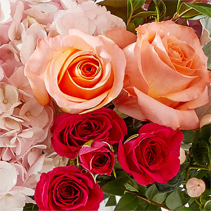 Glitz & Glam Bouquet –  Nayitas Rva Flowers, Richmond VA