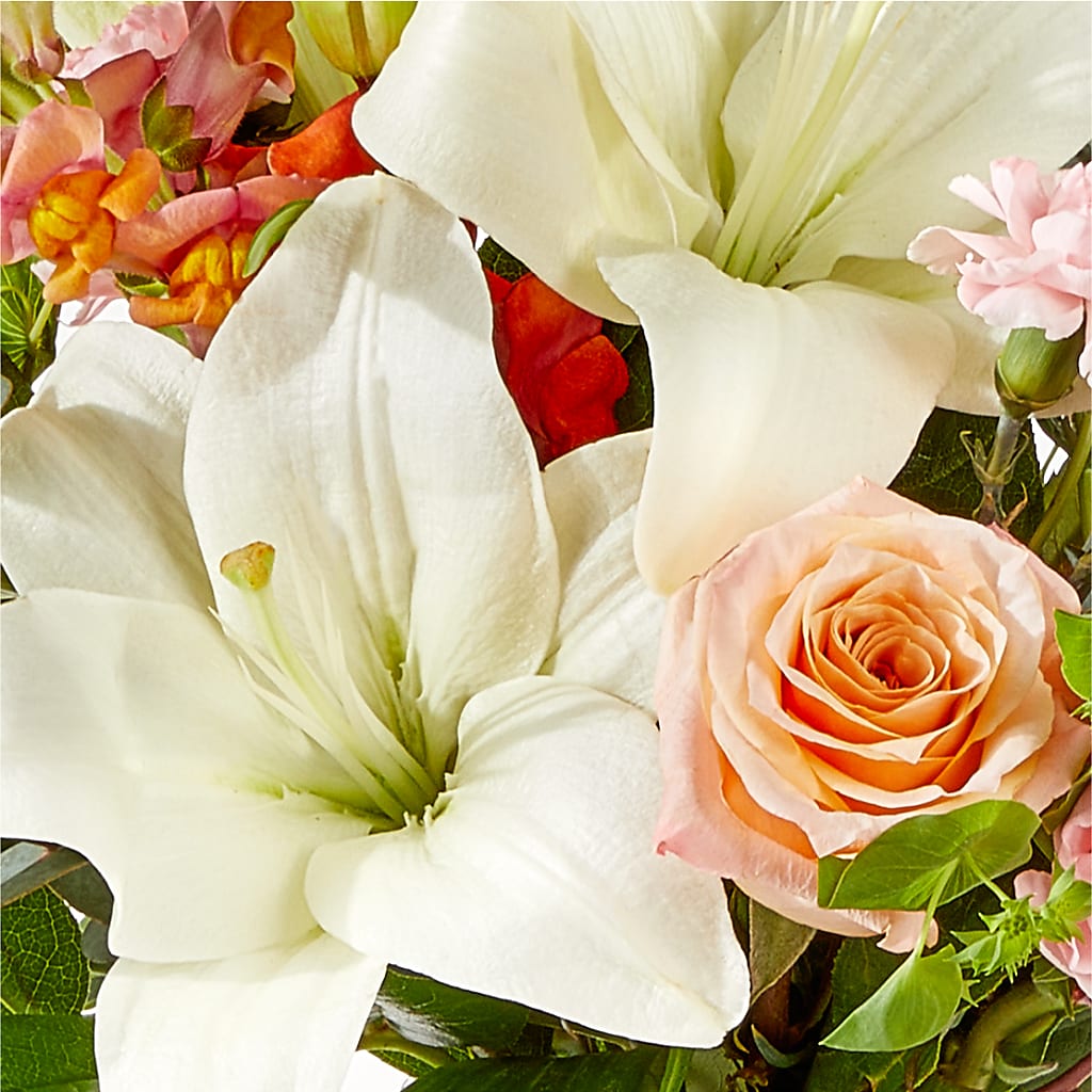 Grapefruit Splash Bouquet –  Nayitas Rva Flowers, Richmond VA