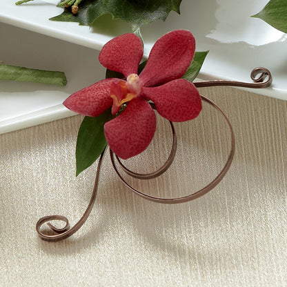 Red Mokara Boutonniere –  Nayitas Rva Flowers, Richmond VA